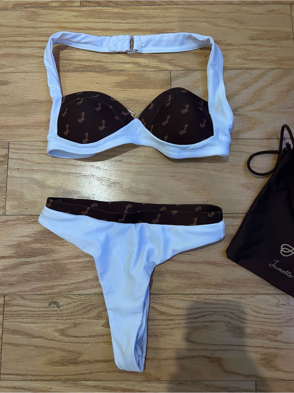 Jumelle Bikini